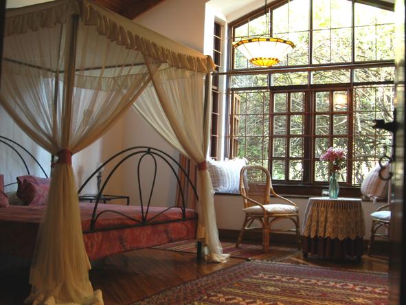 Macushla House - Bedroom 